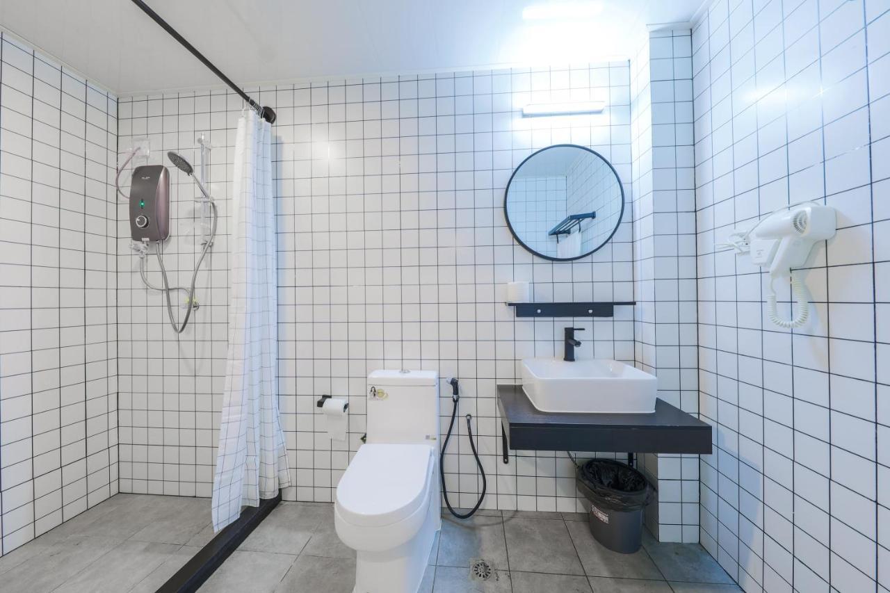 סמפורנה Paly Hotel מראה חיצוני תמונה
